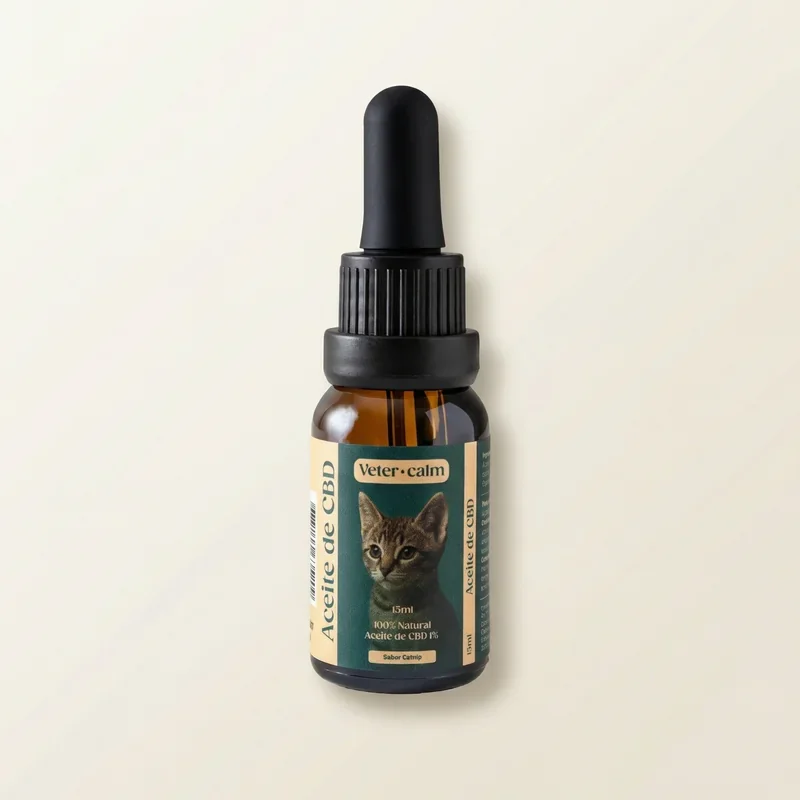 Vetercalm bottle for cats with kraft label and cat illustration